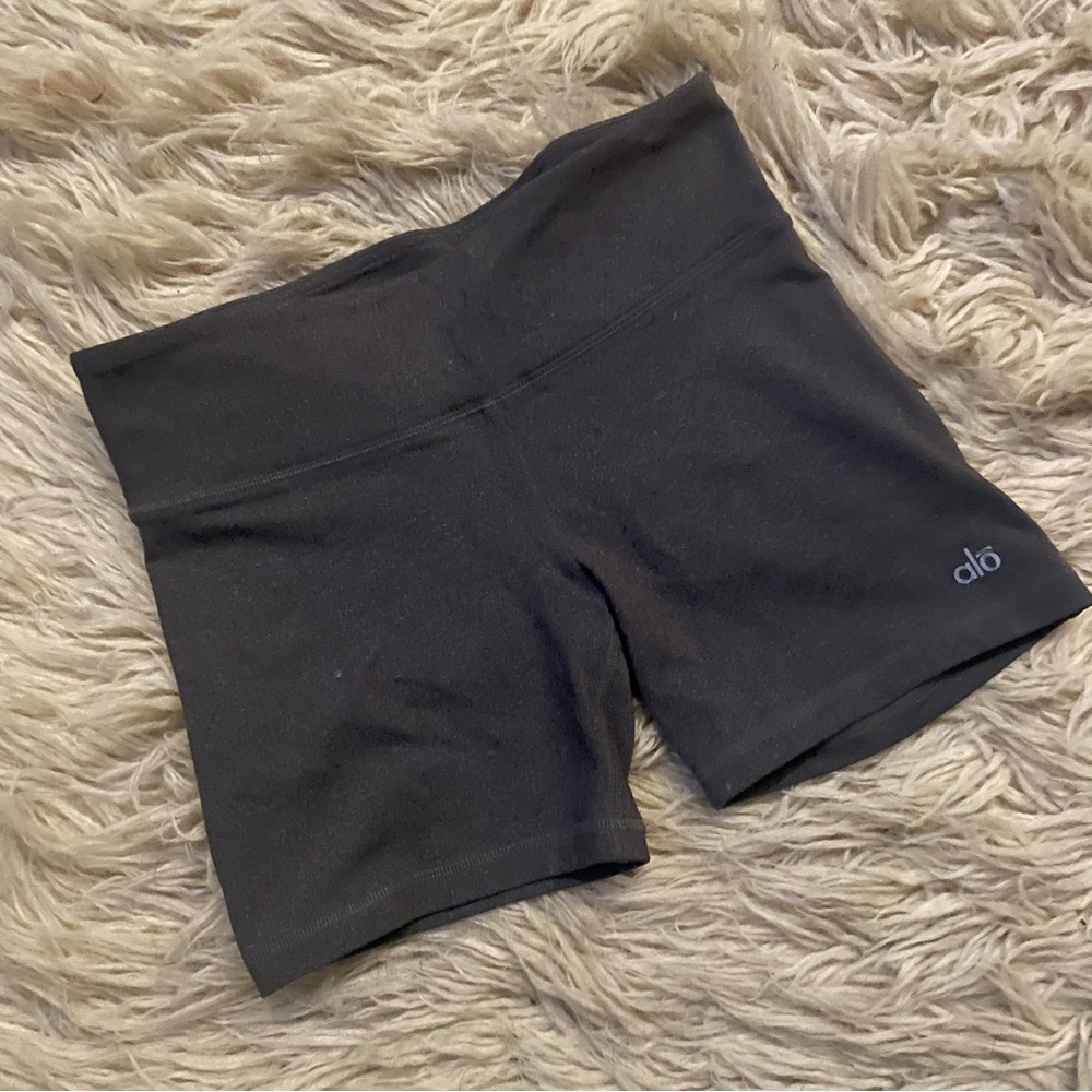 Alo yoga shorts